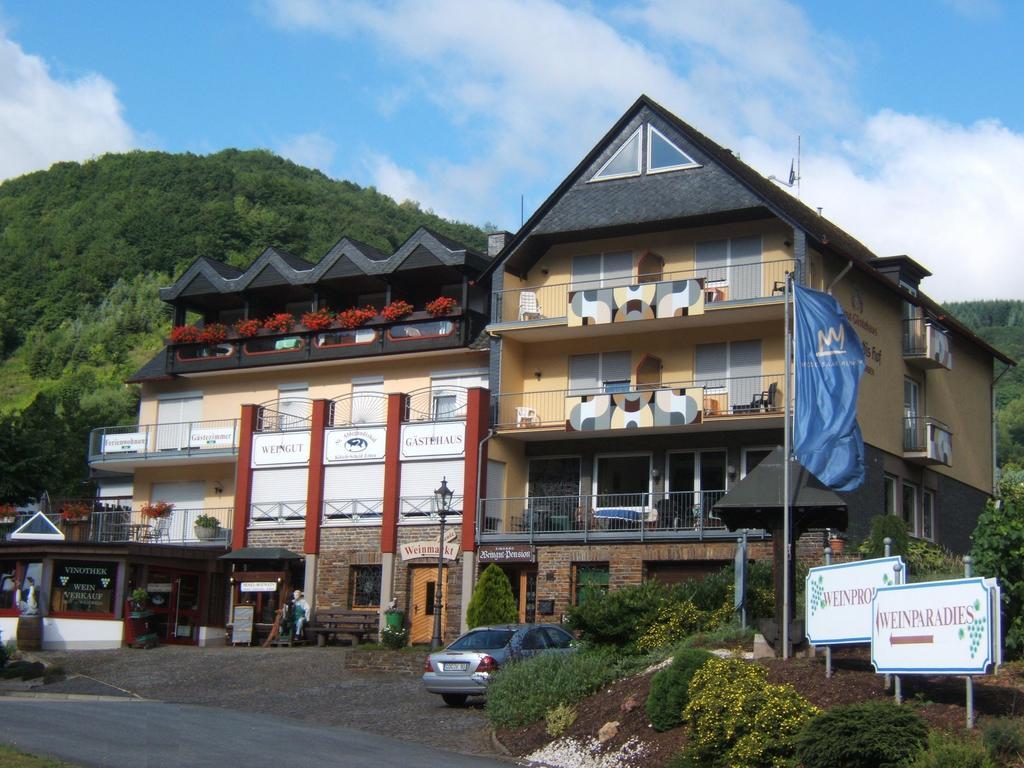 סנקט אלדגונד Wein- Und Gaestehaus St. Aldegundishof מראה חיצוני תמונה